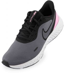 Dámská běžecká obuv Nike Wmns Revolution 5 Black/Psychic Pink/Dark Grey